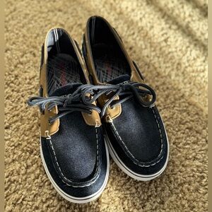 Nautica Kids Shoes in Navy and Tan